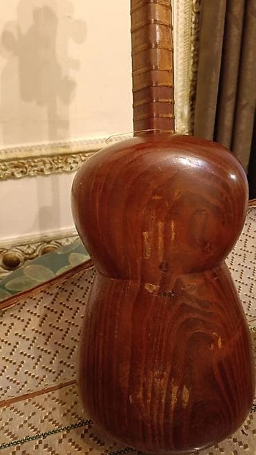 Клавишные инструменты: Satılır: Azərbaycan tarı (futlyarla) 1958 il - Əl işi, klassik — 8