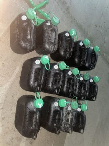 ölüxana.kom: Benzin/Dizel üçün plastik kanistr - Həcm: təxminən 5 litr (kompakt — 3