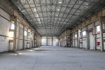 Şəhərin Mərkəzində Anbar İcarəyə verilir - 2800 m2 Şəhərin