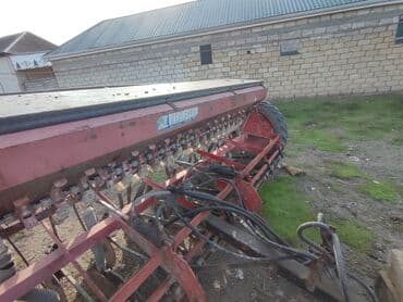 купить измельчитель сена бу: Kənd təsərrüfatı üçün səpin texnikası – traktorla qoşulan taxıl səpən — 5