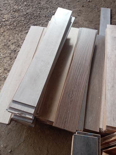 ən ucuz kafel metlax: Laminat təzədir heç istifadə olunmuyub sadəcə hər rəngdən az qaldığı — 4