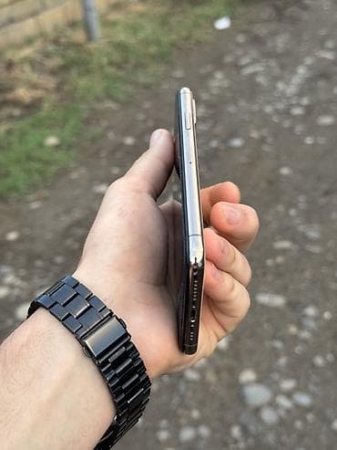 iphone 8 irsad: IPhone Xs, Qızılı, Simsiz şarj — 2