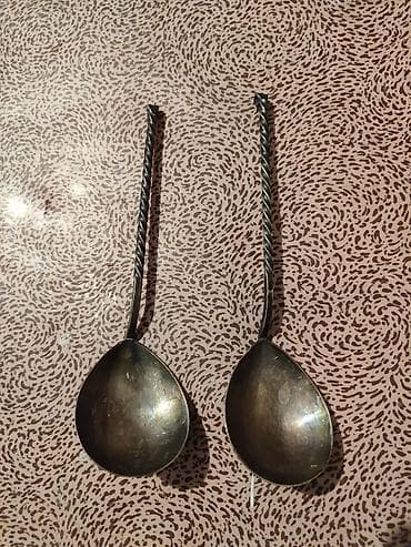 balta sapı: Məhsul: Metal çay qaşıqları (2 ədəd, dəst) Təsvir: - Klassik damla — 1