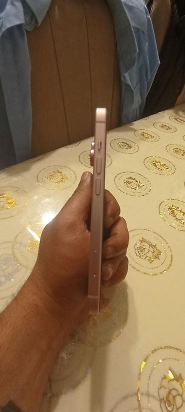 iphone 16 islenmis: IPhone 15, 128 GB, Çəhrayı, Simsiz şarj, Face ID — 6