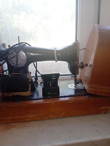 Техника и электроника: Məhsul: Klassik stolüstü tikiş maşını (elektrik pedallı) Təsvir: - — 1