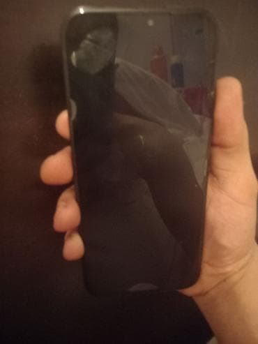 telfonlar gence: Honor X8b, rəng - Qara, Sensor — 1