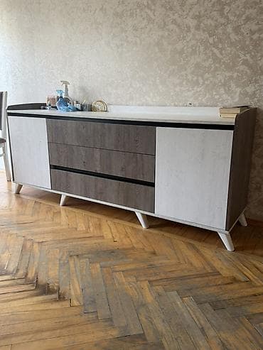 Komodlar: Mebel: Geniş komod / bufet - Dizayn: İki rəngli modern üslub – tünd — 1