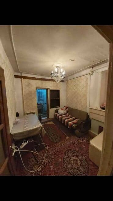 kirayə ev ayliq: Suraxanı rayonu Yeni Günəşli (D Massivində) qəsəbəsində köhnə tikili 9 — 4