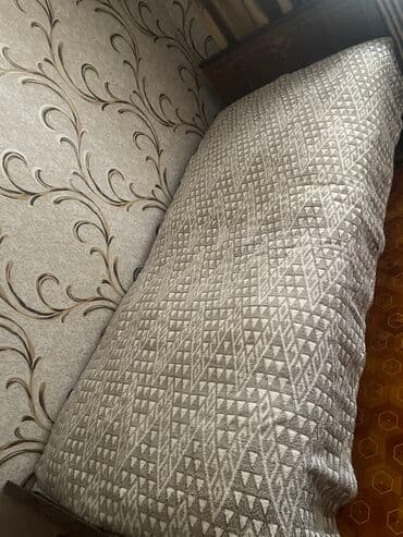 rumin: İşlənmiş, Təknəfərlik çarpayı, Bazasız, Matrassız, Siyirməsiz, Rumıniya — 3