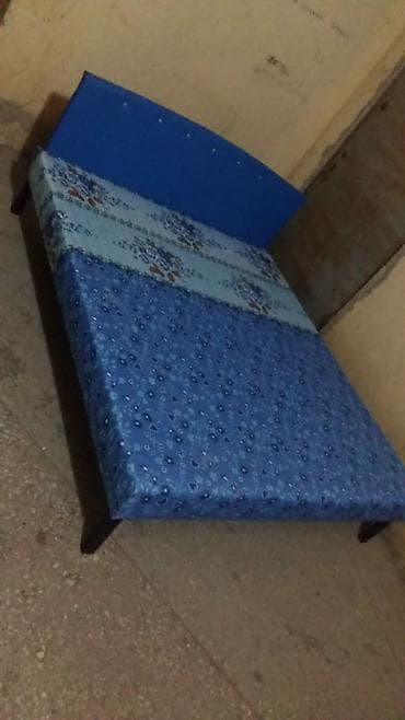 Kravat
Taza 
Hazırı var
Çatdırılma var