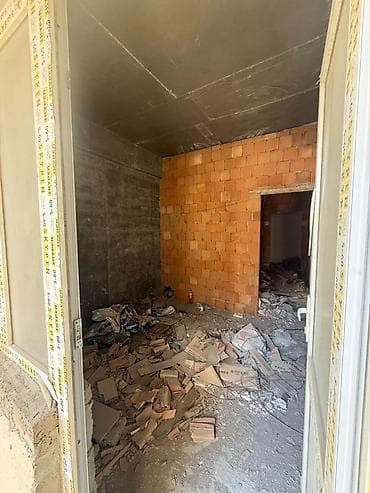 Mənzillər: Yasamal, 2 otaqlı, Yeni tikili, m. Elmlər Akademiyası, 80 kv. m — 1