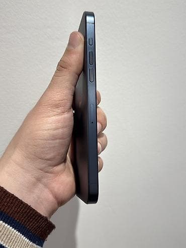 hp 15: IPhone 15 Pro Max, 256 GB, Mavi, Face ID — 5