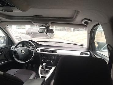 diffuser satisi: BMW 3 Series E90 sedan – ağ rəng, 4 qapı. Mühərrik və ötürmə: - — 4