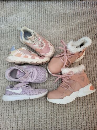детские ажурные кеды для девочки: 26 ölçü 10 azn krassovkalar. 15 azn bot - 2 cüt idman ayaqqabısı və — 1