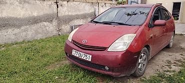 daewoo nexia 2010: Toyota Prius (2-ci nəsil) hibrid hetçbek - Rəng: qırmızı - Kuzov: 5 — 6