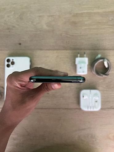 iphone şunur: IPhone 11 Pro, 256 GB, Matte Midnight Green, Face ID — 5