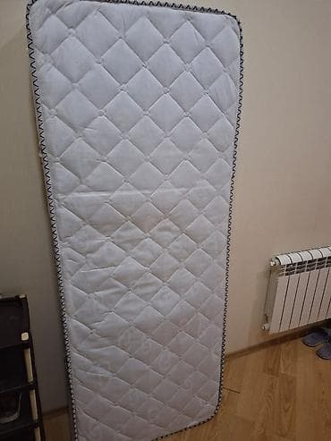 Uşaq çarpayısı üçün döşək - Ölçü: təxminən 120×60 sm (uşaq beşikləri