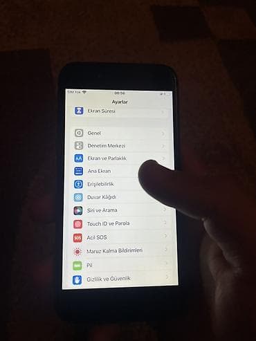 telefon apple: IPhone 8, 64 GB, Qara, Barmaq izi — 5