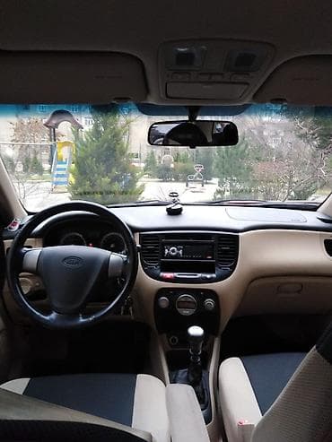 Автозапчасти: Kia Rio: 1.4 л | 2005 г. Хэтчбэк — 2