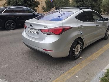 disk: Hyundai Avante: 1.6 l | 2015 il Sedan — 3