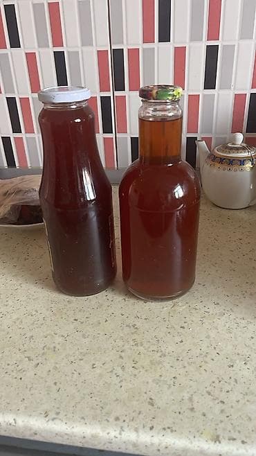 Təbii ev üsulu ilə hazırlanmış alma sirkəsi