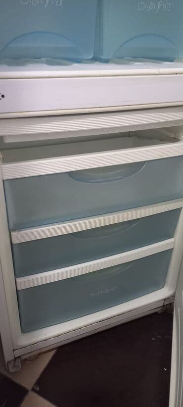 Soyuducular: 2 qapılı Daewoo Soyuducu Satılır, rəng - Boz — 4