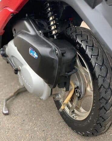 купить мапед: Honda Dio skuter - Rəng: parlaq qırmızı, qara-salonlu - Yanacaq — 2