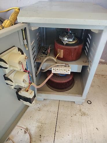 10 kva generator: Unical SVC-8500VA avtomatik AC gərginlik tənzimləyicisi - Güc: 8500 — 2