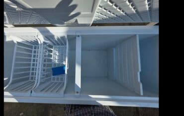 Şüşəli dondurucu