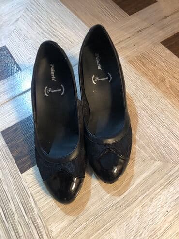 qadın maşınlarının qiyməti: Tuflilər, Ölçü: 38, rəng - Qara, İşlənmiş — 1