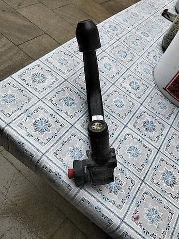 Avtomobil üçün çəkici qoşqu topu (qol) – çıxarılan tip.Opel Astra H