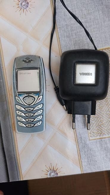 ipad 7 nesil: Nokia 6630 — 1