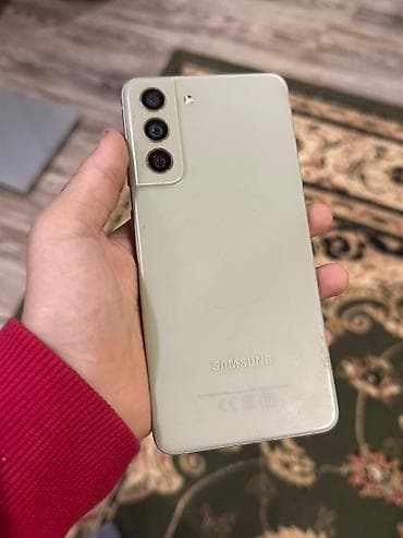 telefon ucun fan: Samsung Galaxy S21 FE, 128 GB, rəng - Yaşıl, Simsiz şarj — 1