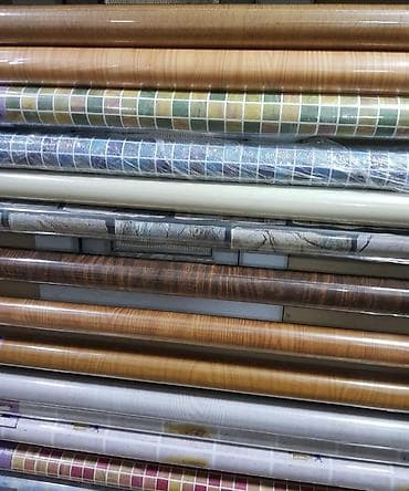 qapi ucun vinil: Vinil Divar Kağızları Arxası Özü Yapışqandır. Rulon da 10 metr olur — 5
