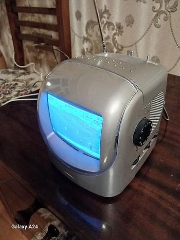 universal pult kodlari: Əla işlək vəziyyətdədir heç bir problemi yoxdur 12 Voltla adapter ilə — 10