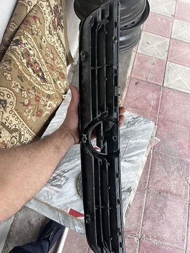 opel feredo: Opel Astra F — 1