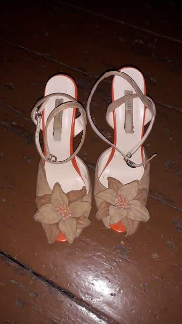 Çəkmələr: Ölçü: 38, rəng - Narıncı, İşlənmiş — 1