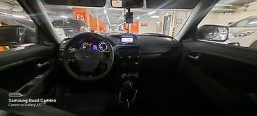byd disk teker: LADA Priora xetcbek – tünd mavi rəng, tam qapalı salonlu. Xarici — 2