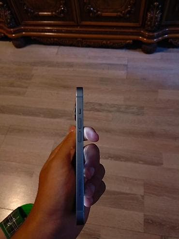 su krant: IPhone 14, 256 GB, Mavi — 4
