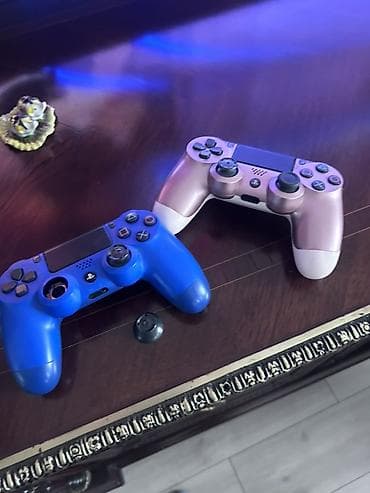 playstatio: Məhsul: PlayStation 4 DualShock 4 gamepadları (2 ədəd) Təsvir: - — 2