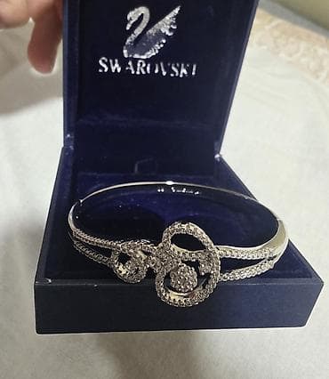 gumuş eşyalar: Bilərzik, Swarovski — 1