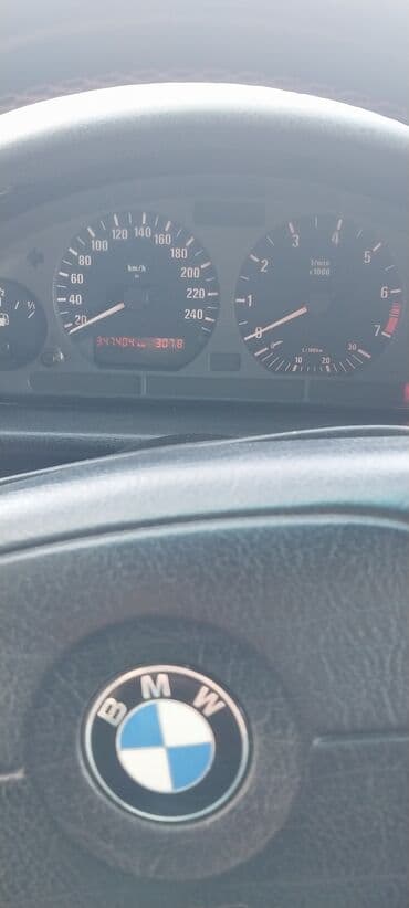 maşlar: BMW 3 series: 2 l | 1996 il Sedan — 3