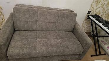pufik divan: Divan 250 azn
Acilir, bazalidir 
🏡Badamdar
⚡️⚡️ lale 2 kod 60 — 1