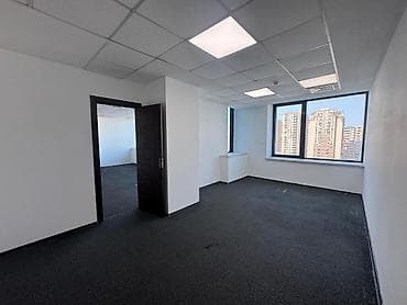 ucuz ev: İcarəyə verilir 13 otaqlı ofis 600 m², 8 Noyabr m. Daha 7 şəklə bax — 2