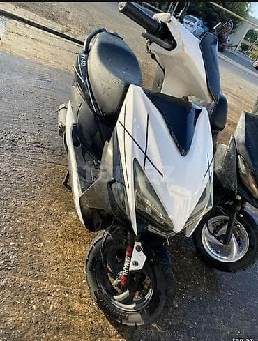 belarus mtz 82 satisi: Skuter / moped – sport üslubunda şəhər üçün ideal - Model üzərində — 3