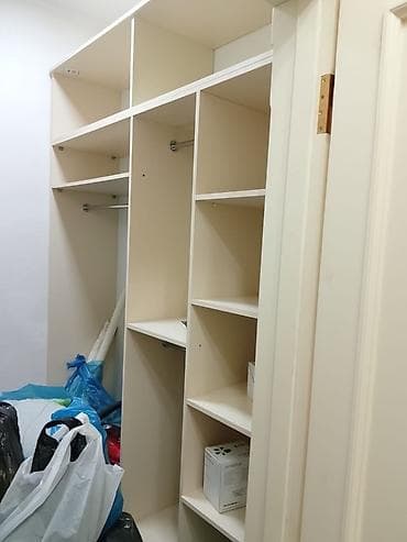 pol kraskasi: Geniş funksionallığa malik daxili qarderob sistemi - Material: parlaq — 2