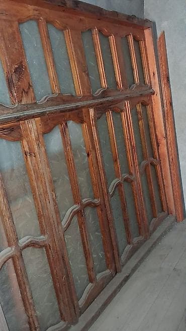pol silen eski: Qiymət ədədi 50 manat Taxta pəncərə dəstəsi - Material: tam şam/çam — 2