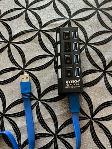 usb hub: HYTECH brendindən 4 portlu USB 3.0 yüksək sürətli hub. Bu kompakt qara — 2