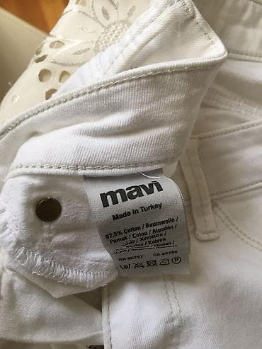 Ag ve qehveyi salvar, her biri 5 azn, S razmer Maviden ve — 5