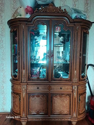 4 qapılı dolablar: BU TECLİ SATLIR REYAL ALCI YIGSINBU NOMREYE .055-910-36-35 — 2